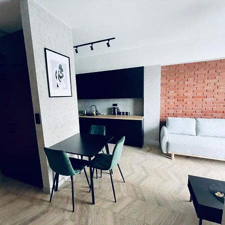 Apartament Roza 1 Zator - 2 Km Od Energylandii Dış mekan fotoğraf