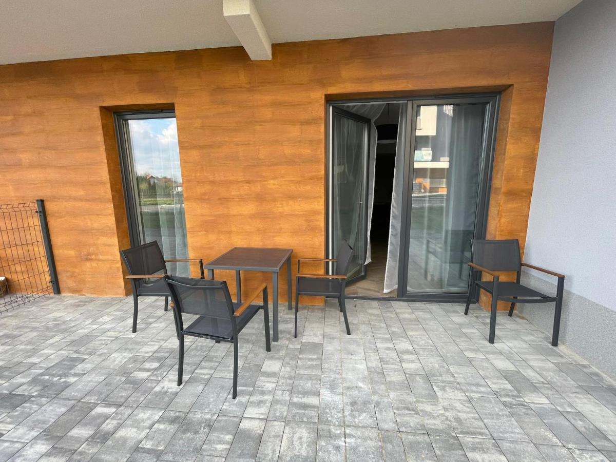 Apartament Roza 1 Zator - 2 Km Od Energylandii Dış mekan fotoğraf